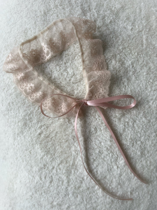 Powder Rose Lace Collar