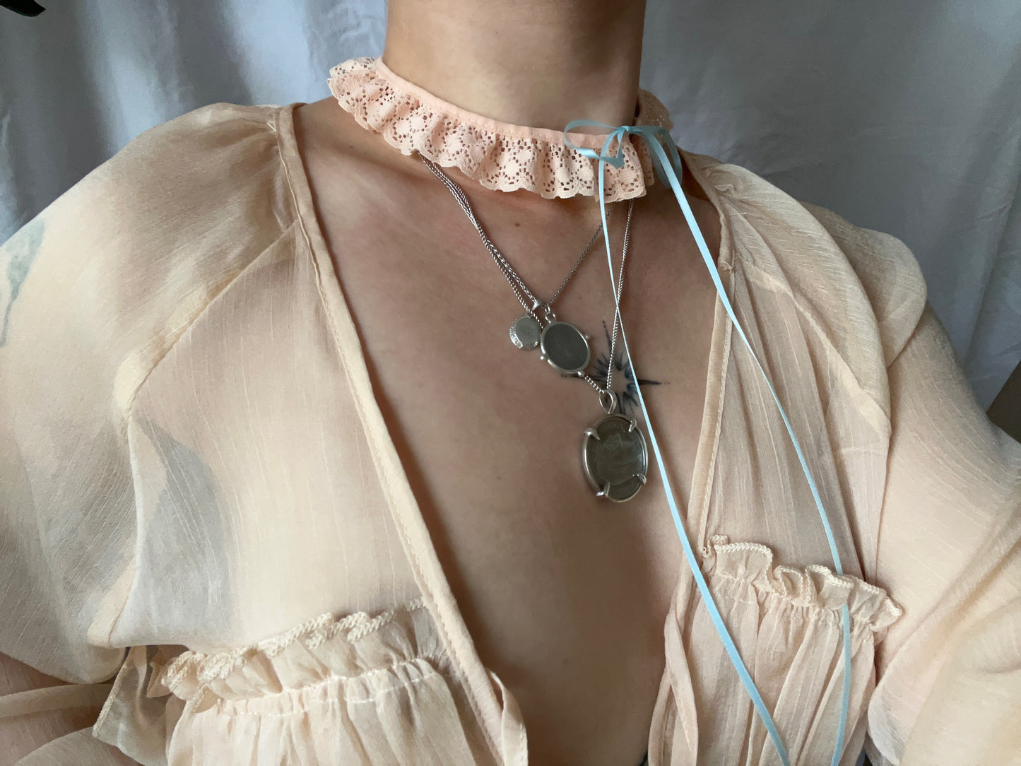 Peach Ruffle Lace Collar